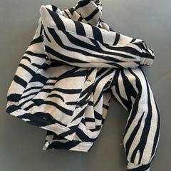 Jacket, as reported by The Metropolitan Museum of Art using iLost